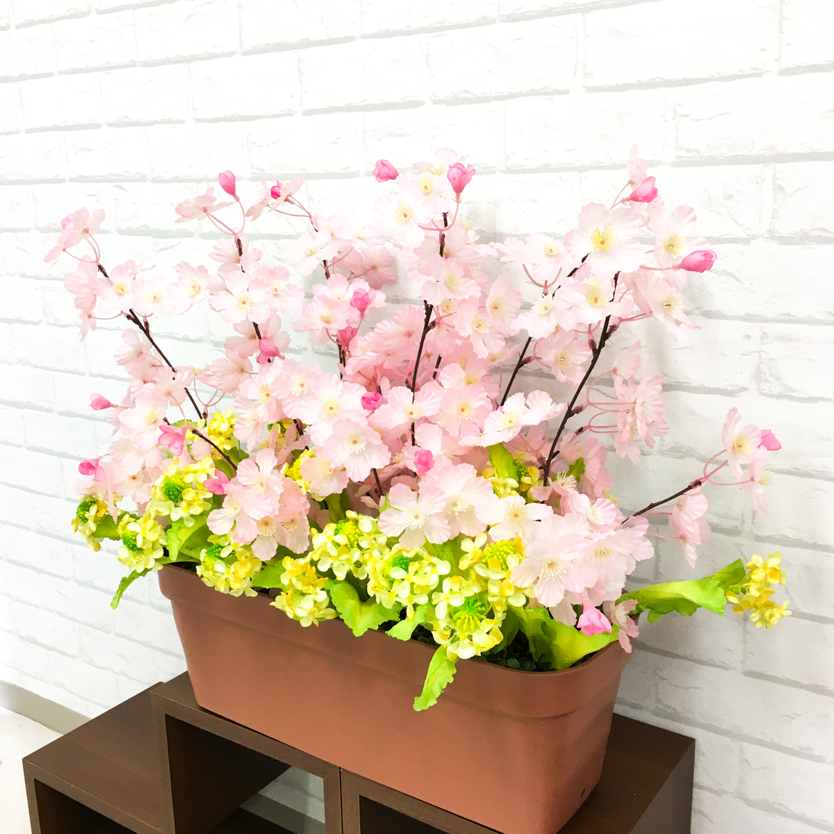 Pf023 造花プランター 菜の花 桜 フラワープランター フェイクグリーン フラワーアレンジメント 店舗装飾 通販 造花 プランター ディスプレイ パチンコ店 工事現場 住宅展示場 店舗装飾 春装飾 さくら サクラ 桜装飾 Pf023 造花プランター 菜の花 桜 フラワープランター フェイクグリーン フラワーアレンジメント 店舗装飾 通販 造花 プランター ディスプレイ パチンコ店 工事現場 住宅展示場 店舗装飾 春装飾 さくら サクラ 桜装飾